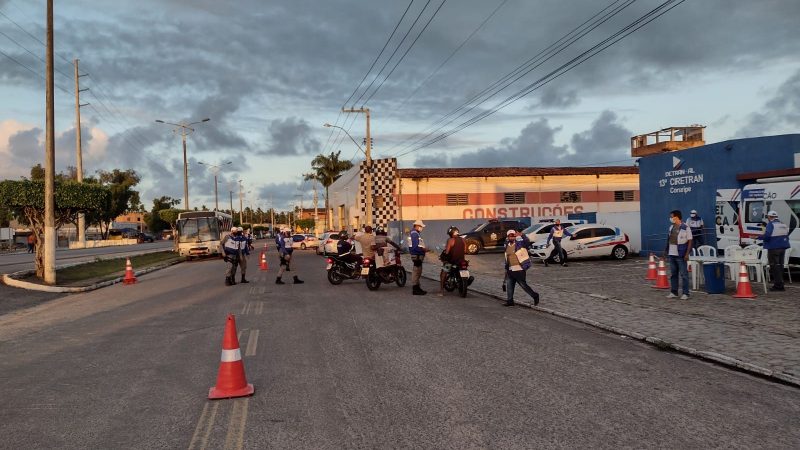 Lei Seca flagra irregularidades durante o final de semana no litoral sul do estado