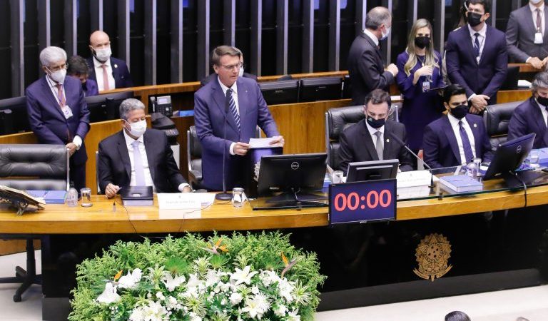 Lista de prioridades do governo para 2022 traz 45 propostas