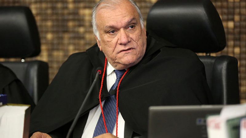 Justiça derruba liminar e mantém eleições indiretas