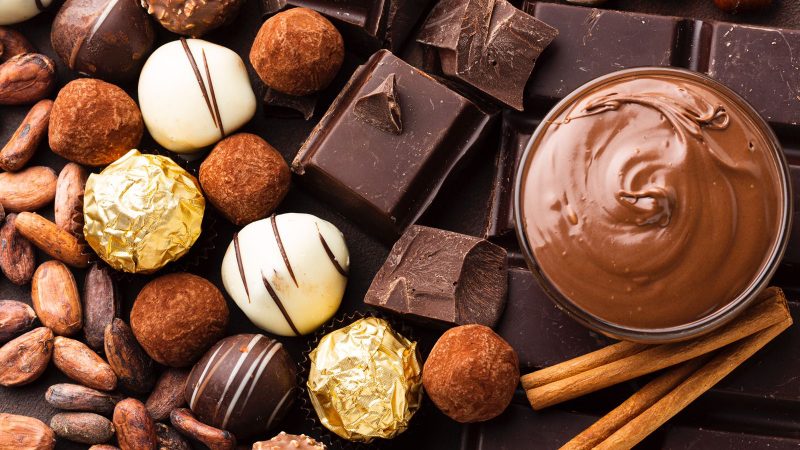 Dia do Chocolate: Inverno aumenta desejo pela iguaria e nutricionista orienta sobre consumo consciente