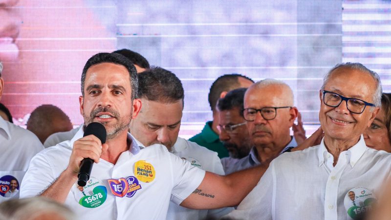 Em lançamento de Wanderley, Paulo Dantas promete seguir investindo na Saúde