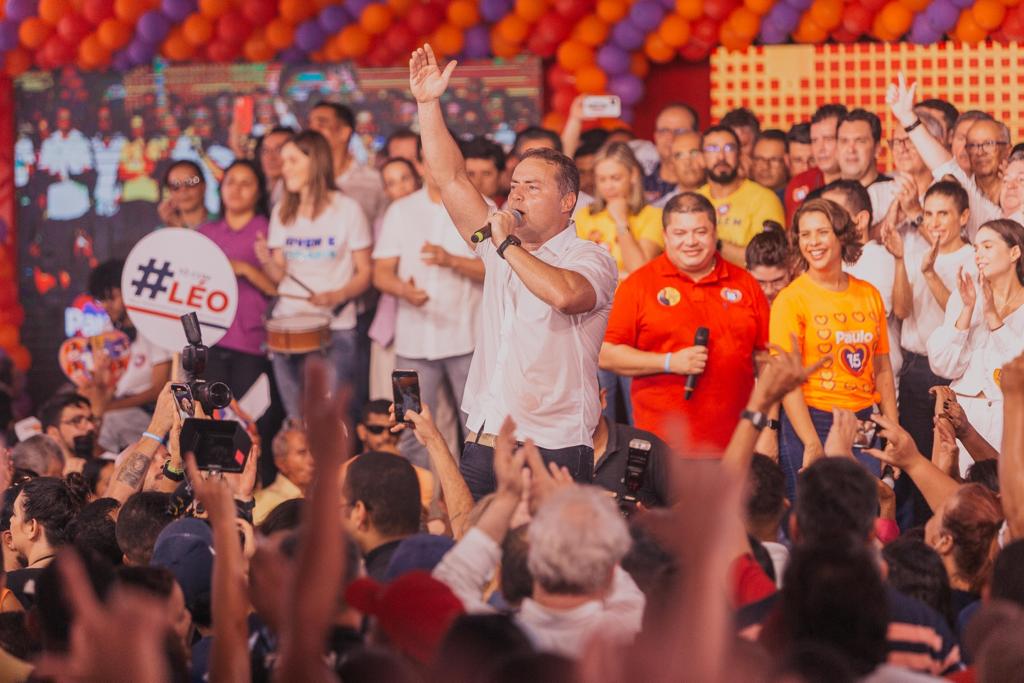 Renan Filho inicia campanha ao Senado como líder absoluto na intenção de votos