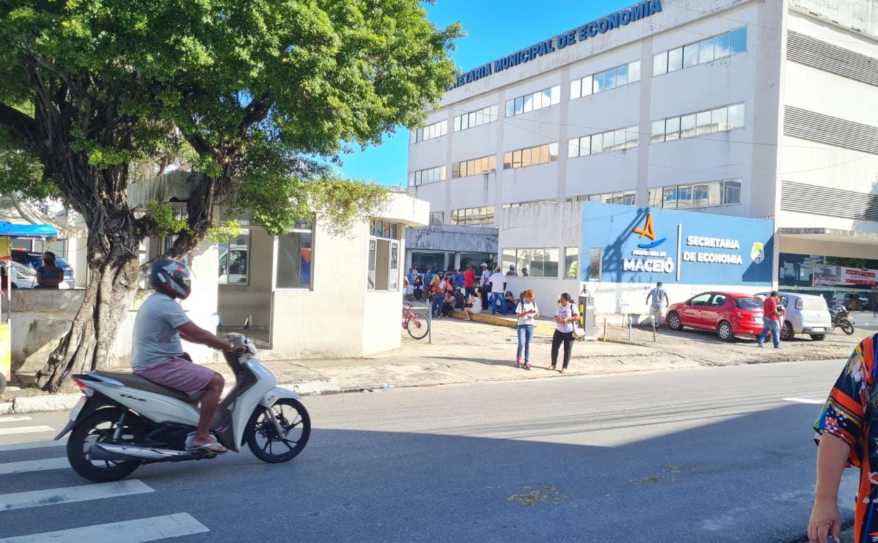 Em segundo dia de protestos, ACS e ACE de Maceió reivindicam implantação do piso salarial nacional