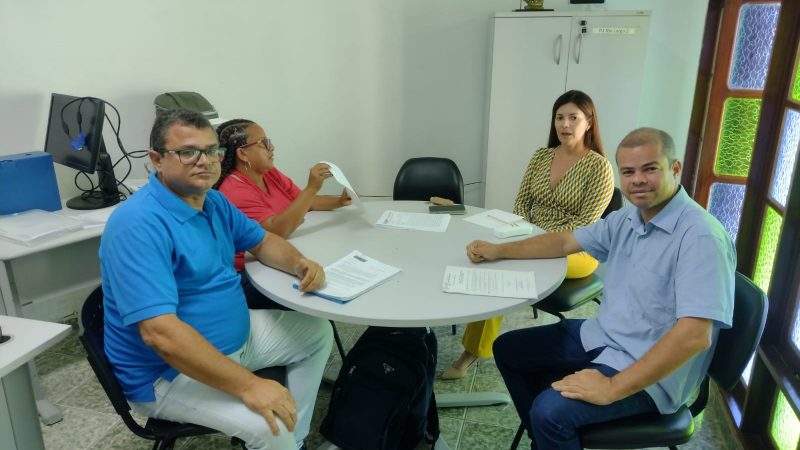 Em busca de valorização para os servidores de Rio Largo, Manoel Sarmento participa de reunião no MPE-AL