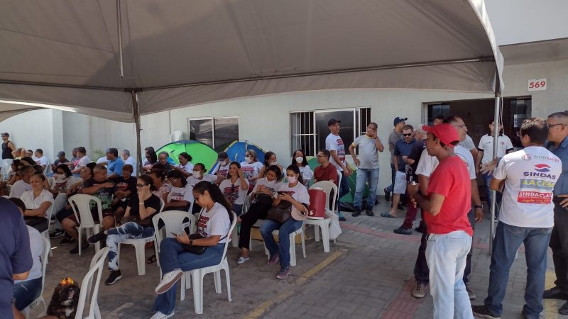 ACS e ACE acampam na Secretaria Municipal de Saúde