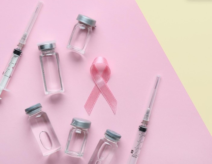 “Mulheres Vencedoras” aborda os aspectos farmacológicos no tratamento do câncer de mama
