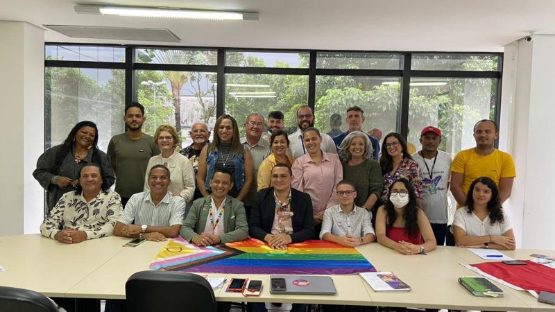 Após eleição, Conselho Estadual LGBT define novo presidente para biênio 2023-2025